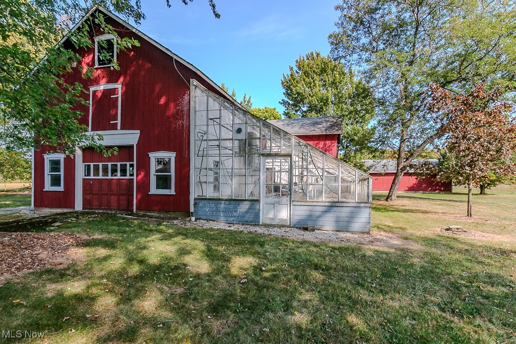 12888 Leroy Center Road Leroy OH 44077