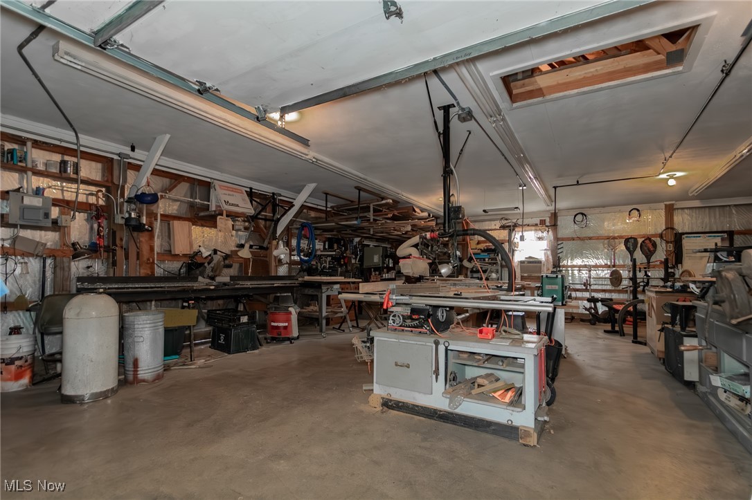 12888 Leroy Center Road Leroy OH 44077