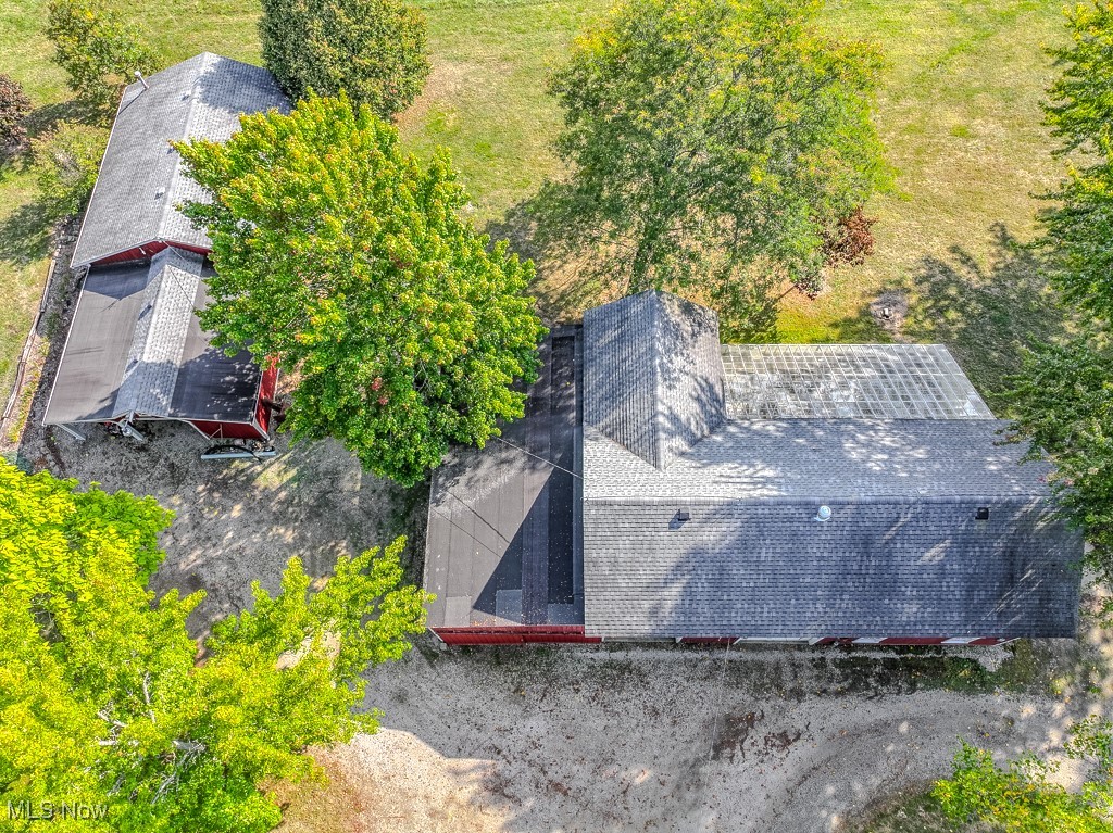 12888 Leroy Center Road Leroy OH 44077