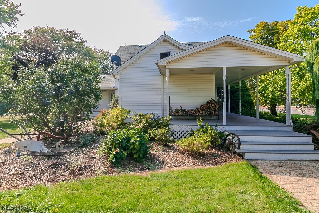 12888 Leroy Center Road Leroy OH 44077