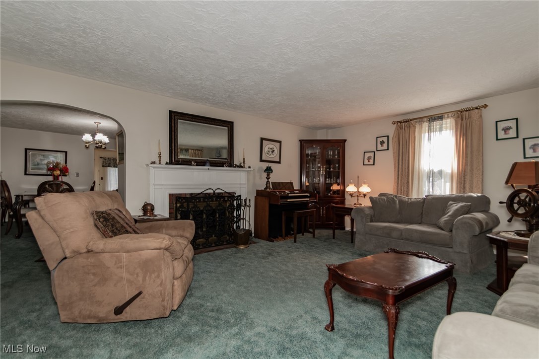 12888 Leroy Center Road Leroy OH 44077