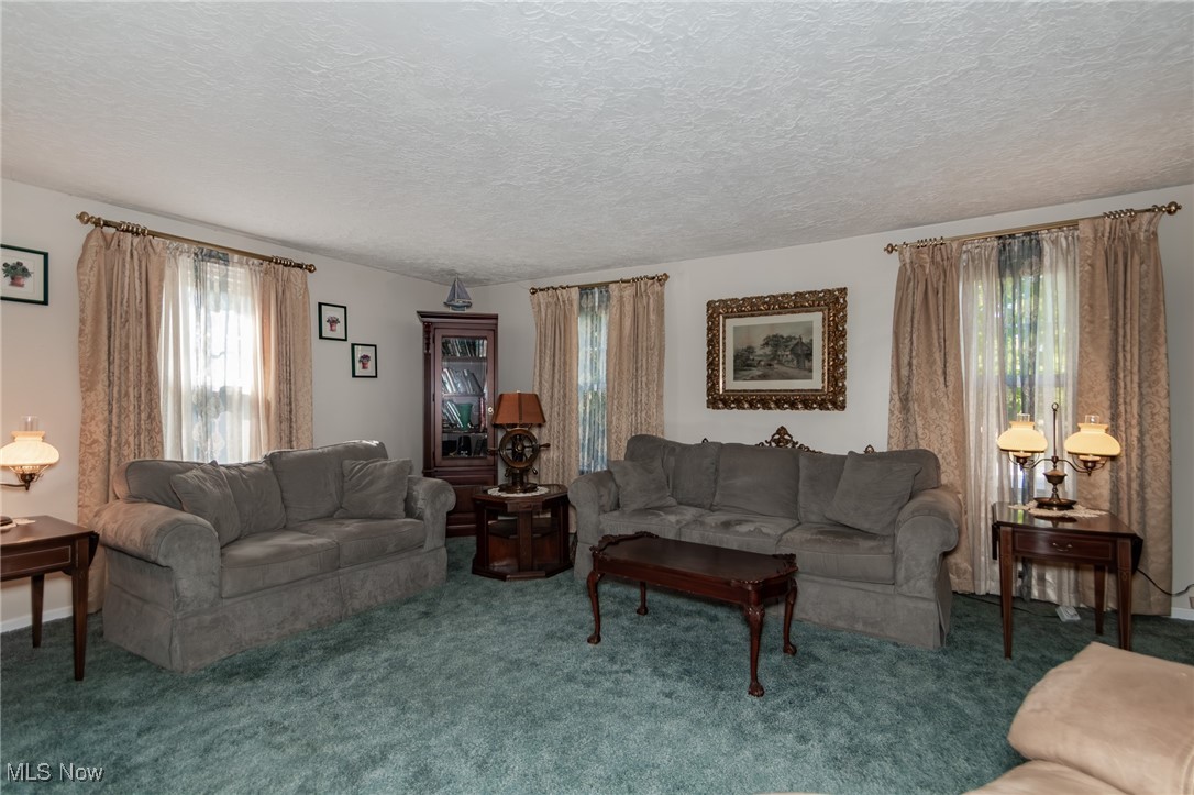 12888 Leroy Center Road Leroy OH 44077