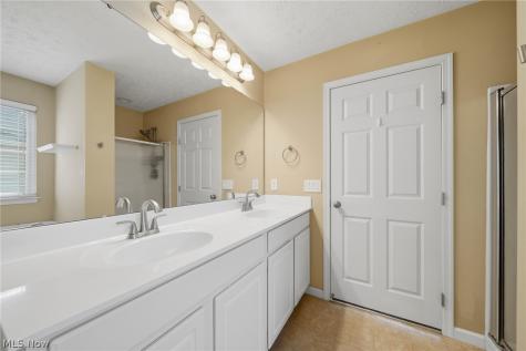 9264 Wellspring Avenue NW North Canton OH 44720