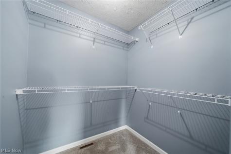 9264 Wellspring Avenue NW North Canton OH 44720
