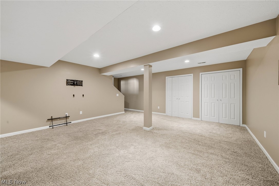 9264 Wellspring Avenue NW North Canton OH 44720
