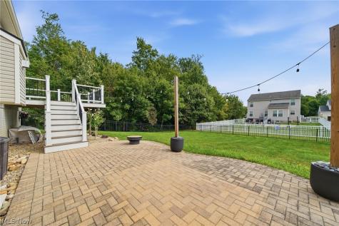 9264 Wellspring Avenue NW North Canton OH 44720