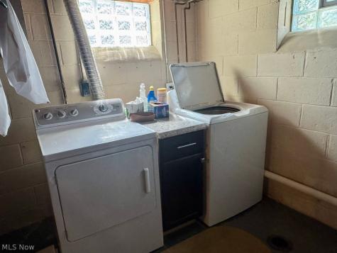1123 Bell Avenue Elyria OH 44035