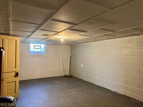 1123 Bell Avenue Elyria OH 44035