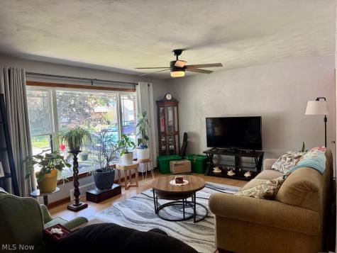 1123 Bell Avenue Elyria OH 44035