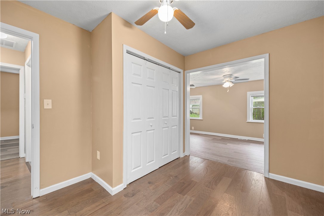 547 Willow Park Road Elyria OH 44035