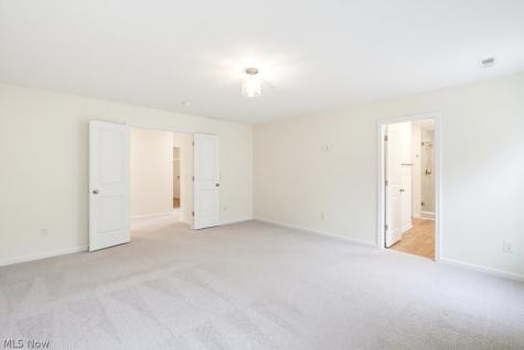 4384 Chaseline Ridge Brunswick OH 44212