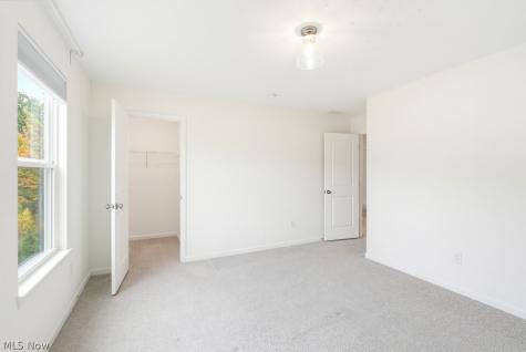 4384 Chaseline Ridge Brunswick OH 44212