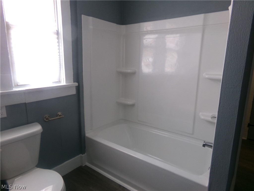 307 N 12th Street Coshocton OH 43812