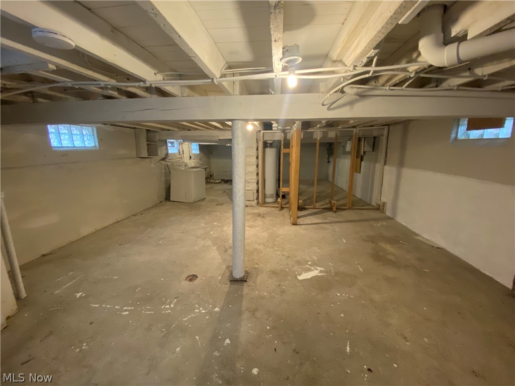 7131 Park Avenue Cleveland OH 44105