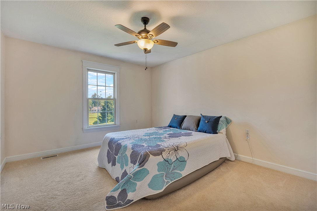 545 E Maple Street Hartville OH 44632