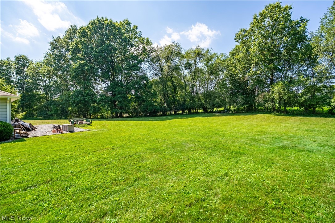 545 E Maple Street Hartville OH 44632