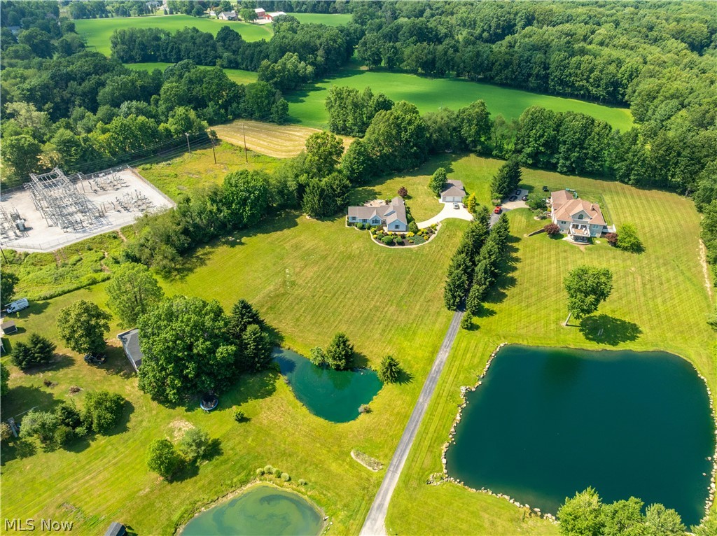 545 E Maple Street Hartville OH 44632