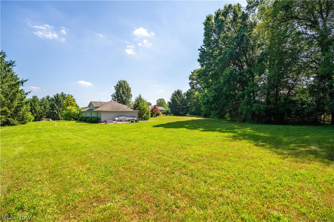 545 E Maple Street Hartville OH 44632