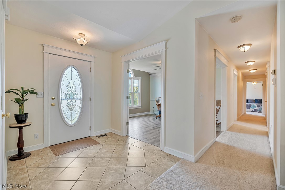 545 E Maple Street Hartville OH 44632
