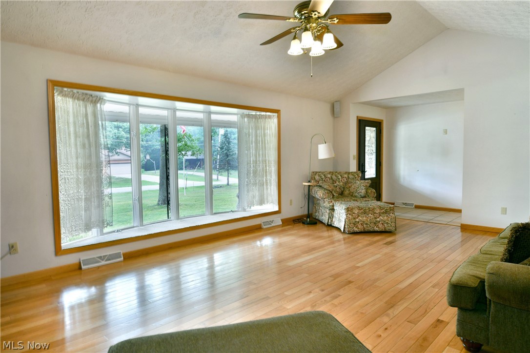 750 Blueberry Hill Drive Canfield OH 44406