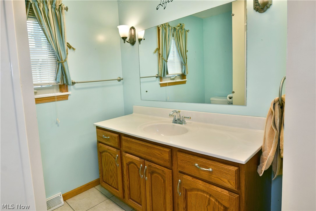 750 Blueberry Hill Drive Canfield OH 44406
