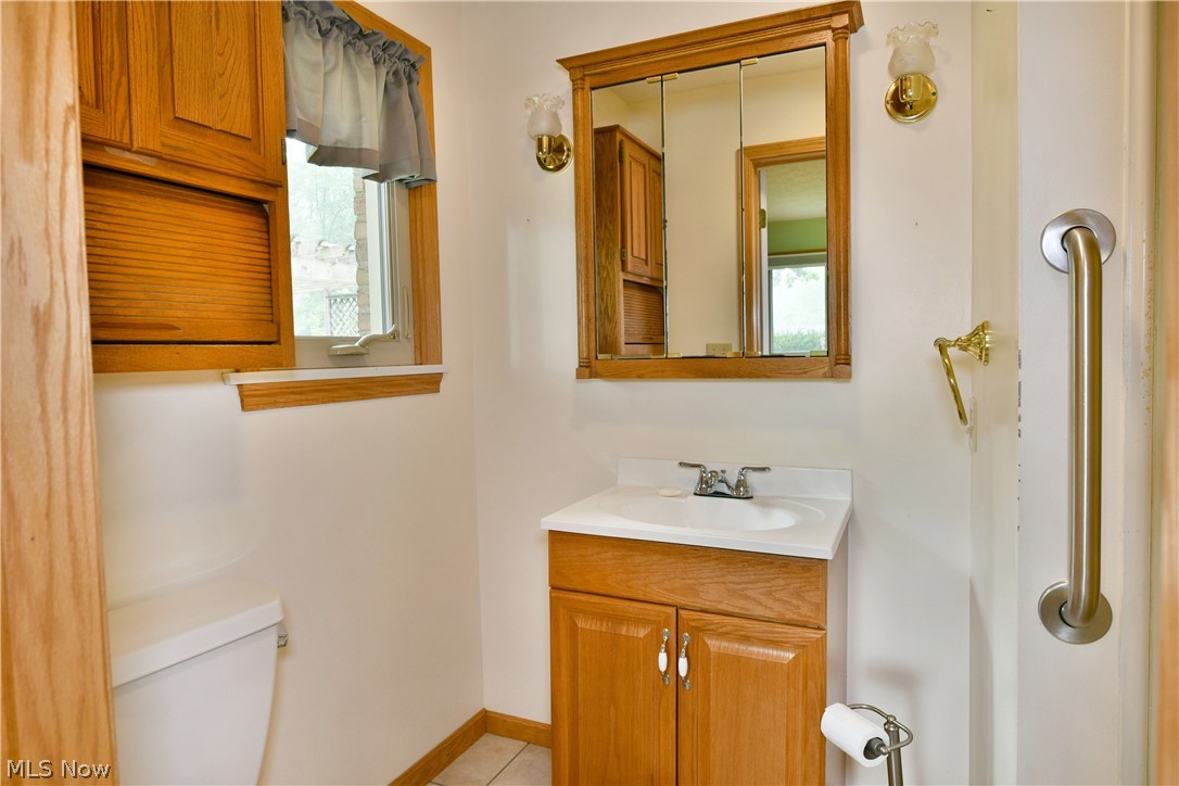 750 Blueberry Hill Drive Canfield OH 44406