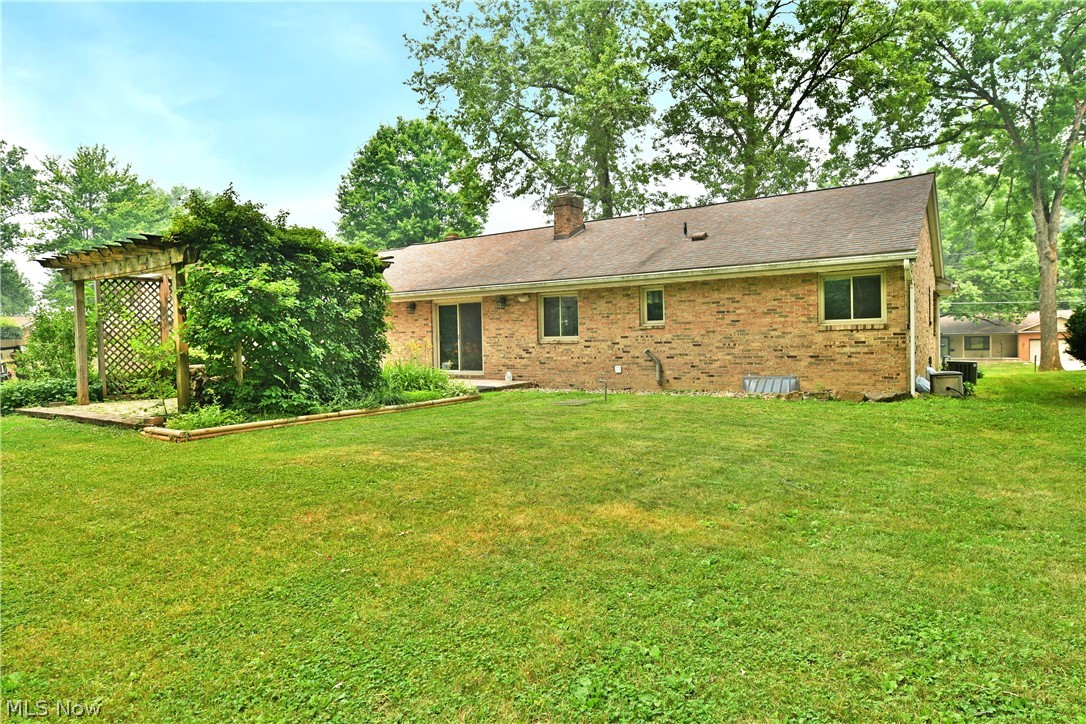 750 Blueberry Hill Drive Canfield OH 44406