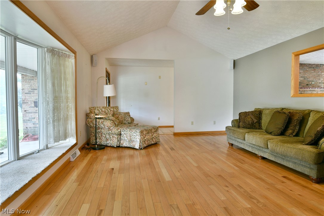 750 Blueberry Hill Drive Canfield OH 44406