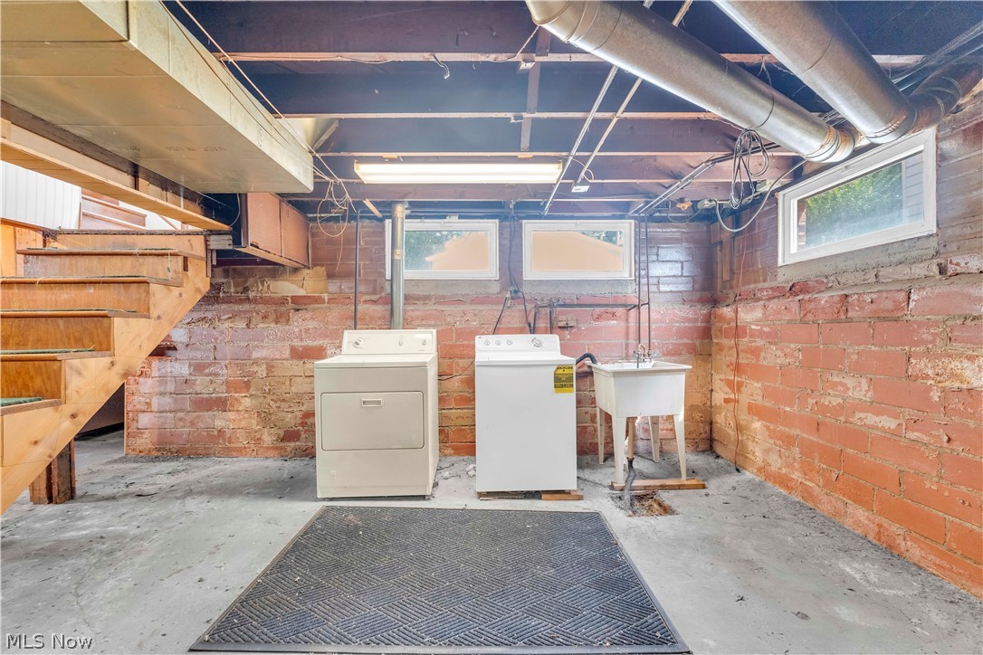 5110 Albertly Avenue Parma OH 44134