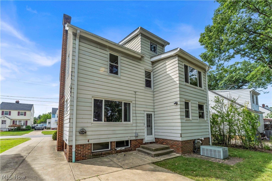 5110 Albertly Avenue Parma OH 44134