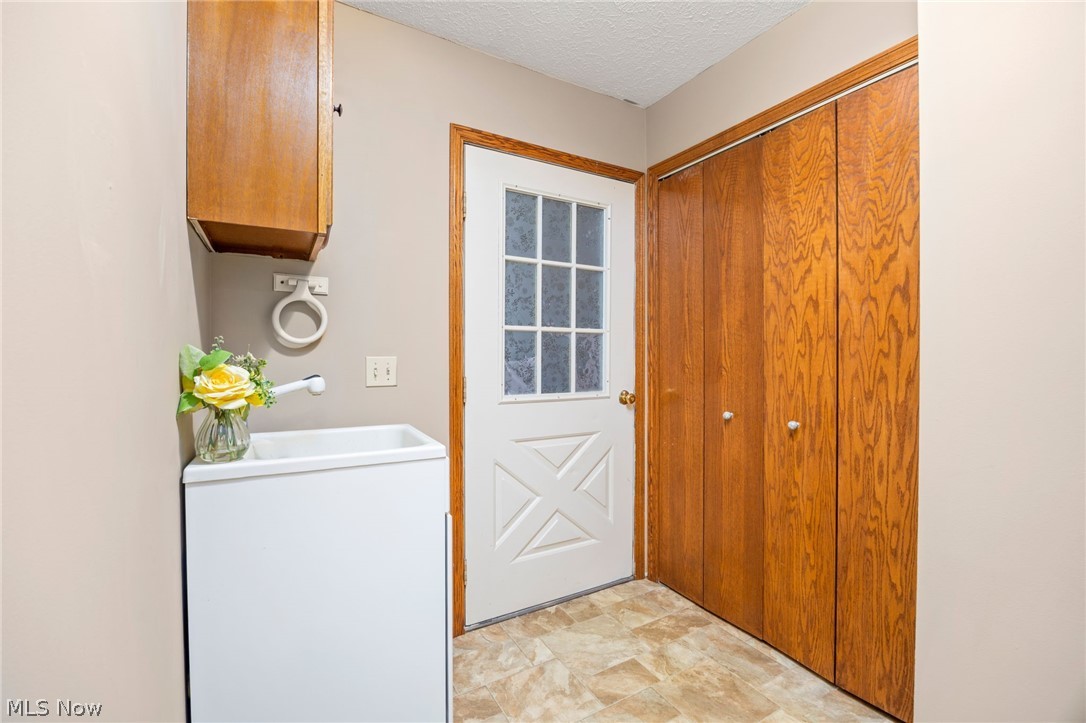 6585 Stone Road Medina OH 44256