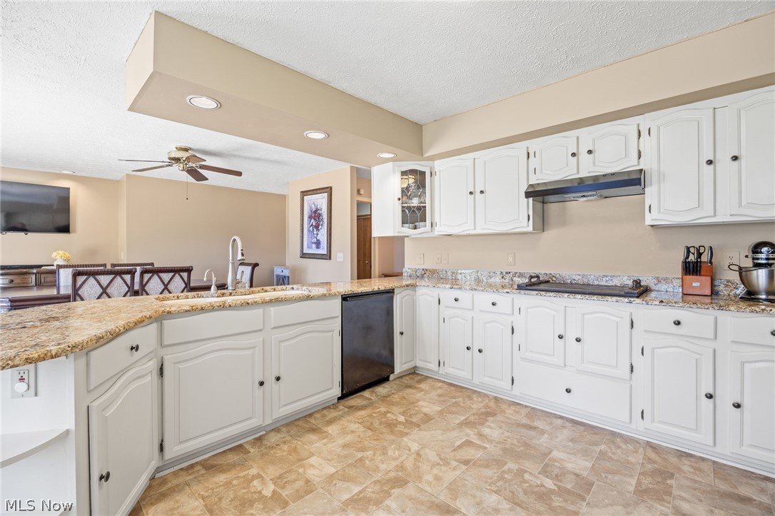 6585 Stone Road Medina OH 44256