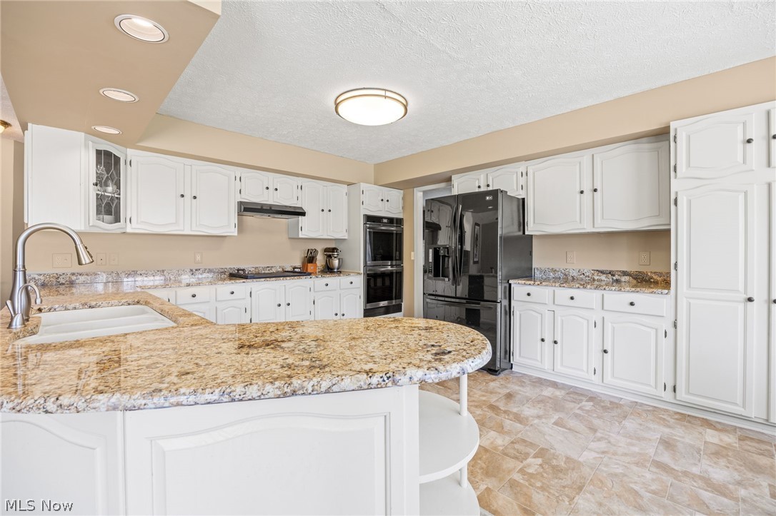 6585 Stone Road Medina OH 44256