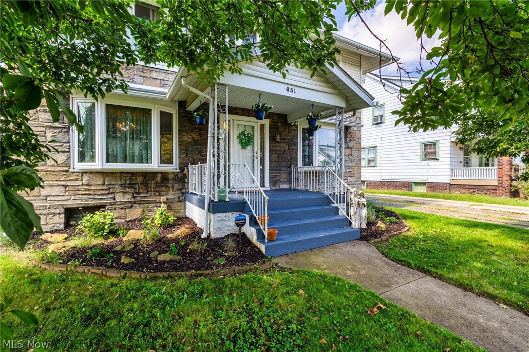 631 Lawson Avenue Steubenville OH 43952