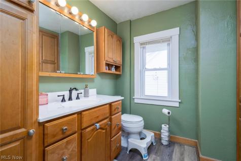 631 Lawson Avenue Steubenville OH 43952