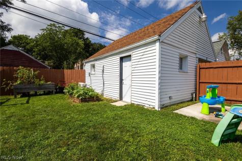 631 Lawson Avenue Steubenville OH 43952