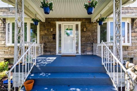 631 Lawson Avenue Steubenville OH 43952