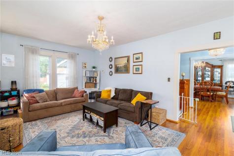 631 Lawson Avenue Steubenville OH 43952
