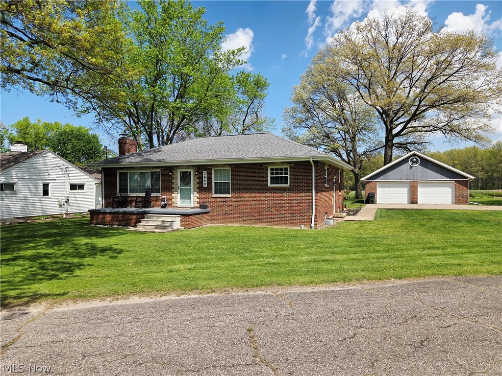 5869 Oberlin Road Amherst OH 44001