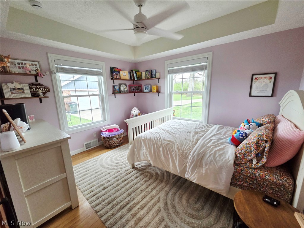 5869 Oberlin Road Amherst OH 44001