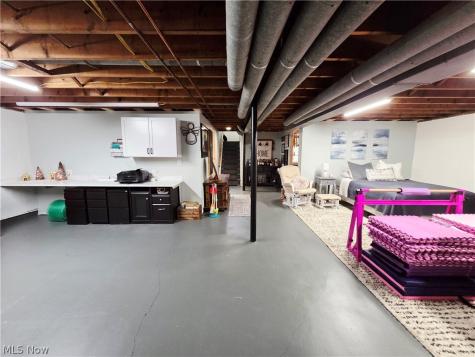 5869 Oberlin Road Amherst OH 44001
