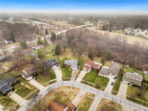 29696 Josephine Drive North Olmsted OH 44070
