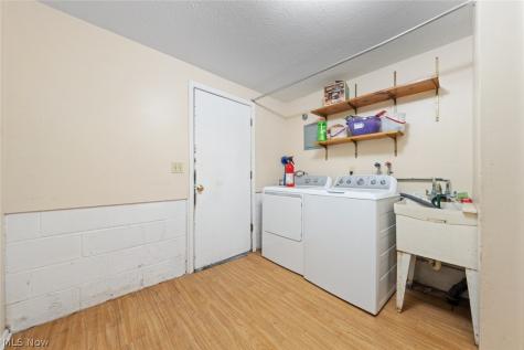 29696 Josephine Drive North Olmsted OH 44070