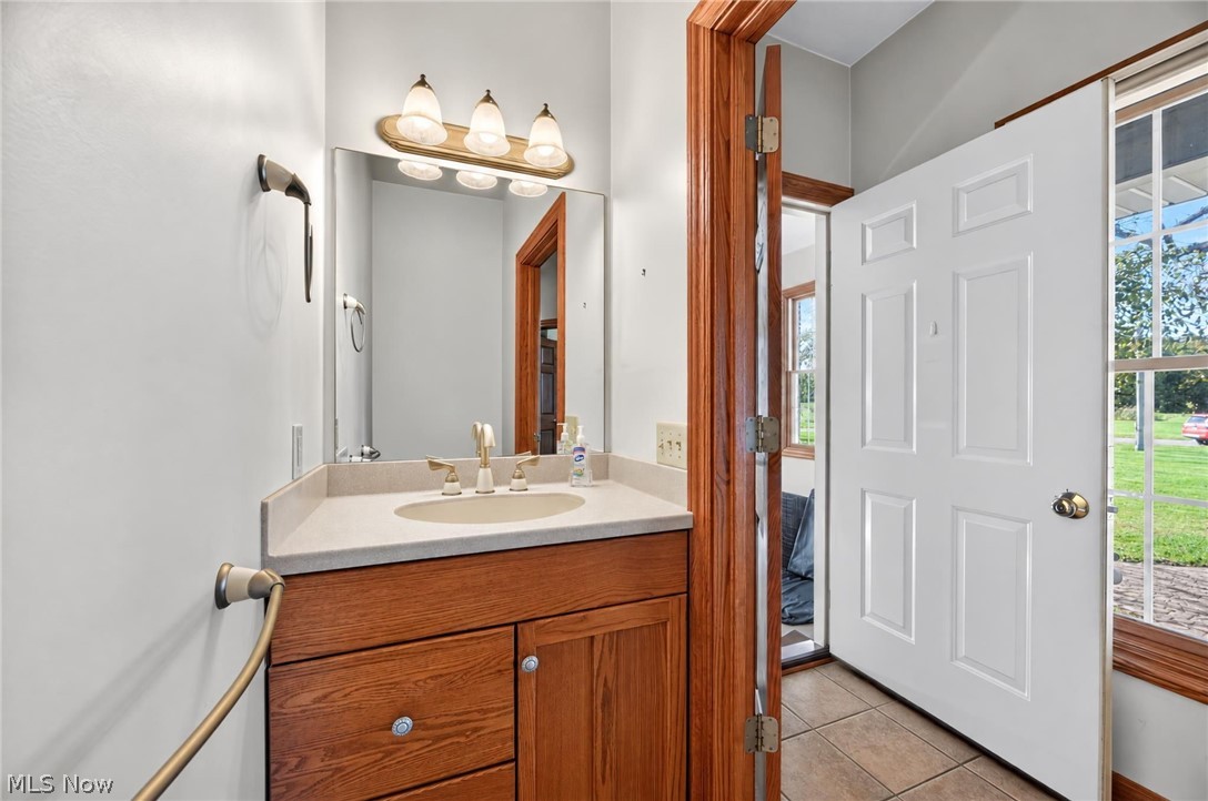 6615 Shilling Road Geneva OH 44041
