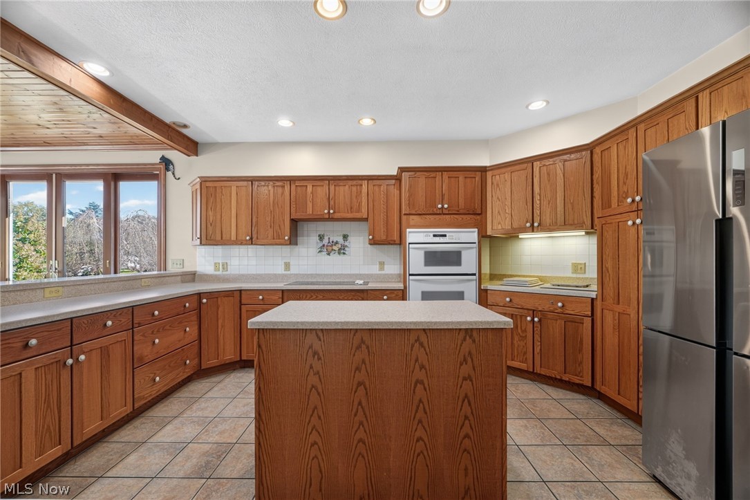6615 Shilling Road Geneva OH 44041