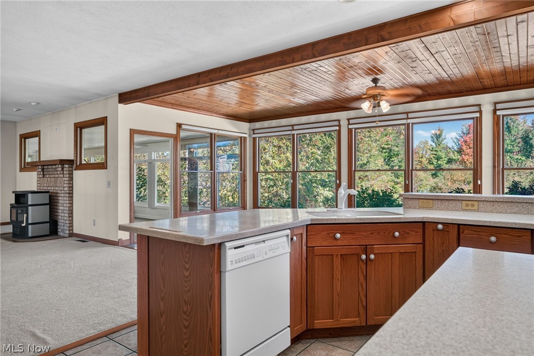 6615 Shilling Road Geneva OH 44041