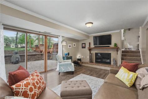 296 Willson Avenue Tallmadge OH 44278
