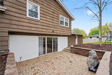 296 Willson Avenue Tallmadge OH 44278