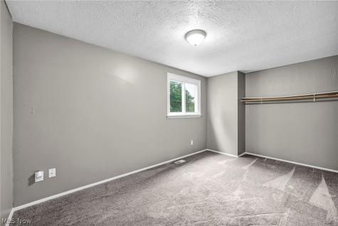 4833 Grafton Road Brunswick OH 44212