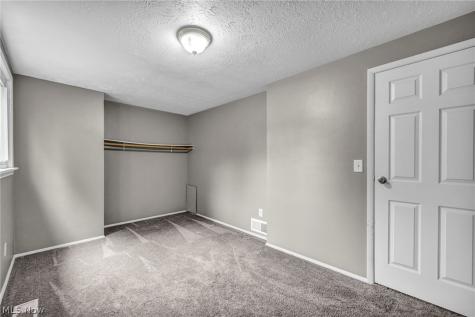 4833 Grafton Road Brunswick OH 44212